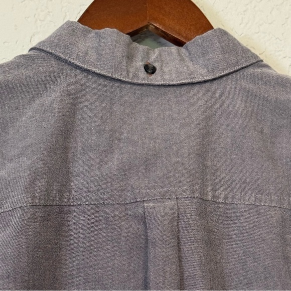 Men's Rip Curl Gray Casual Short Sleeve Button Down Shirt - Picture 8 of 9